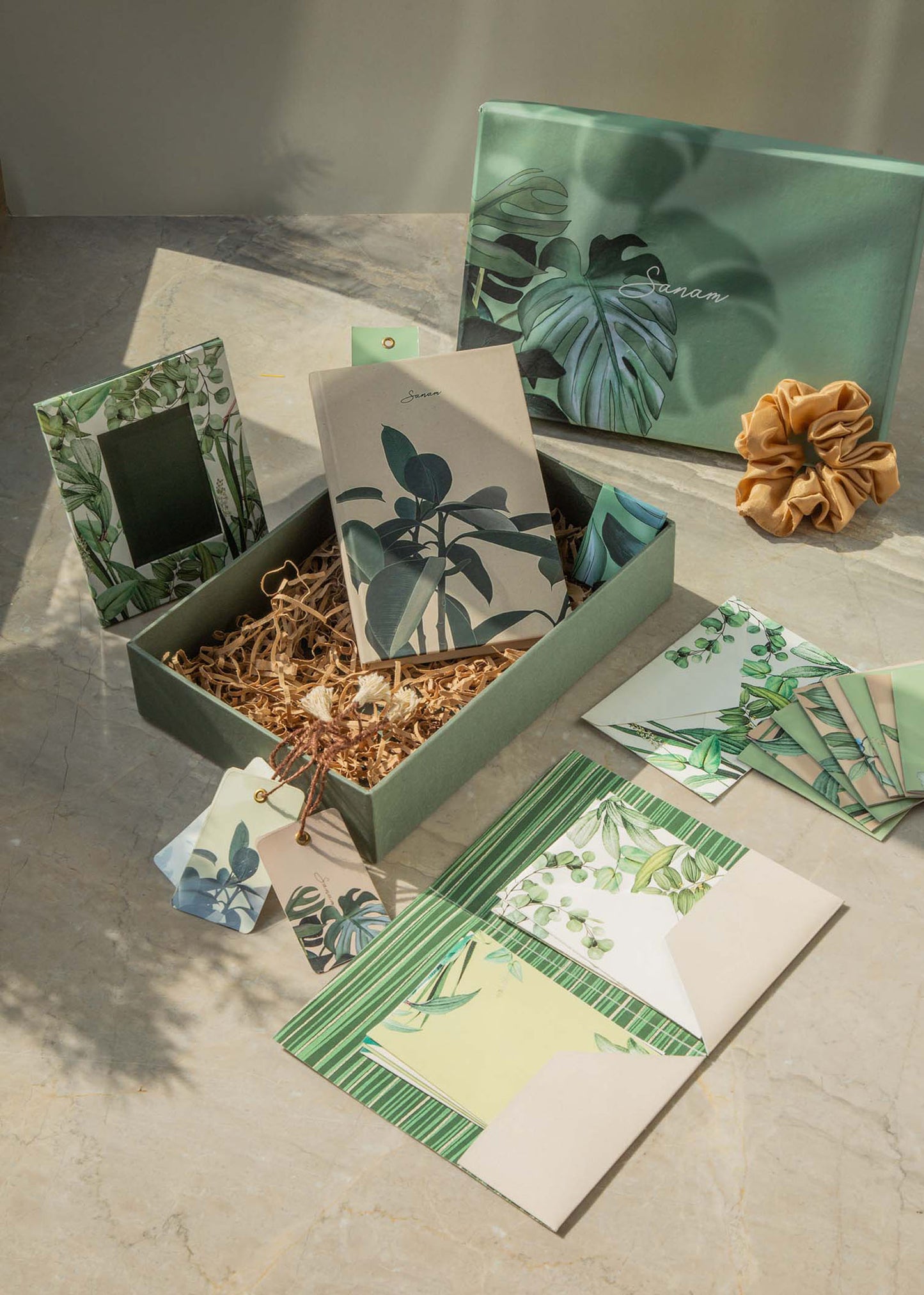 Botany Gift Box