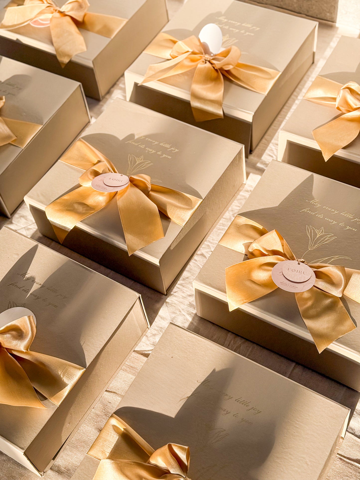 CORPORATE GIFTING WITH EQIRU