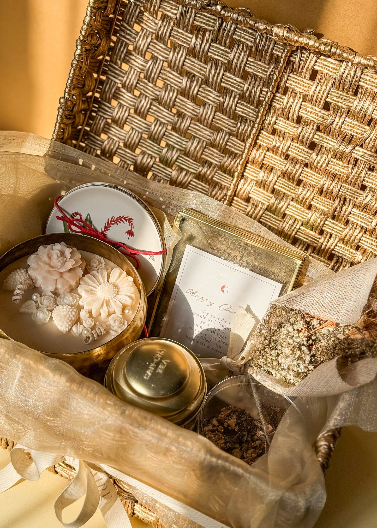 Golden Radiance Hamper