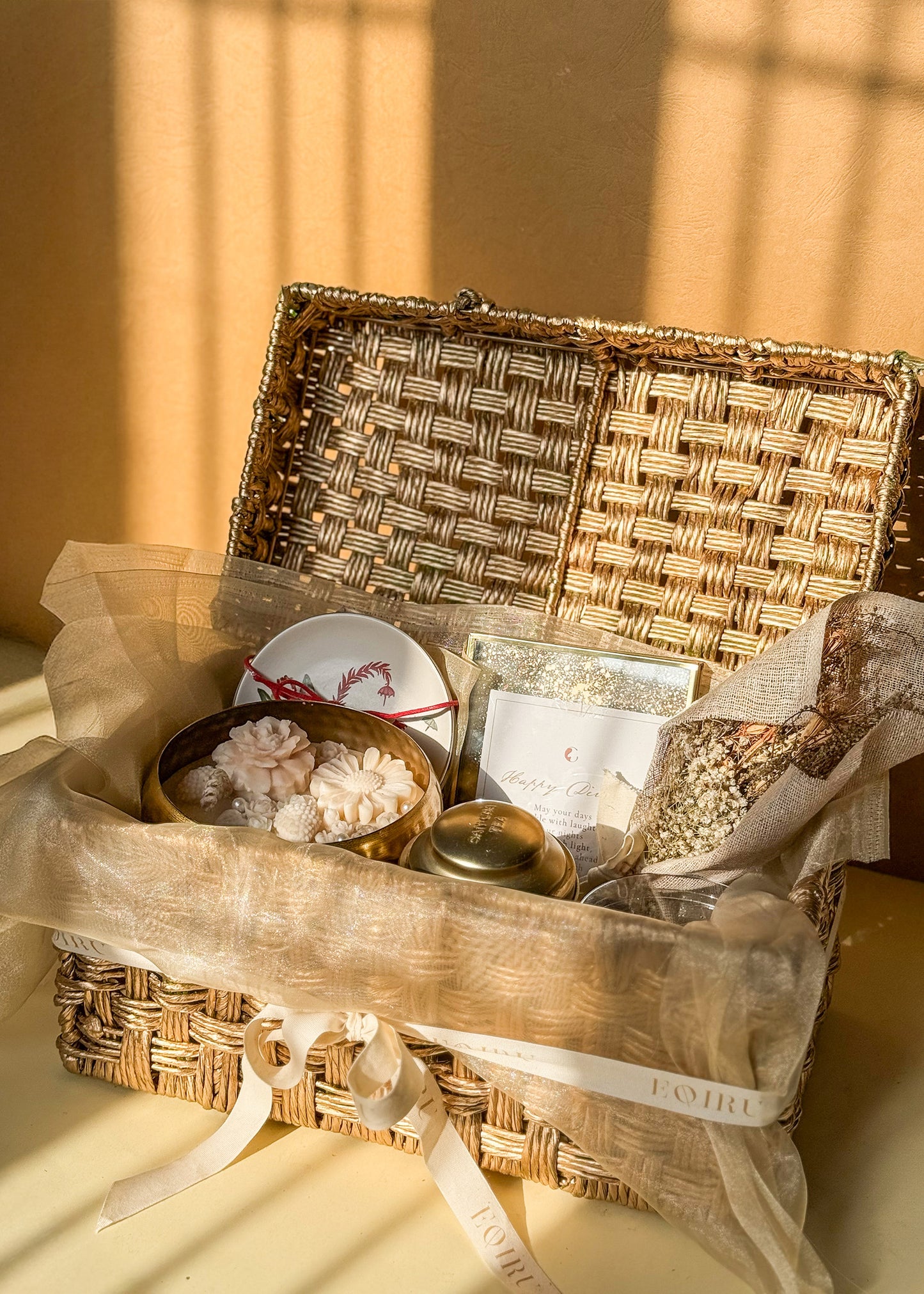 Golden Radiance Hamper