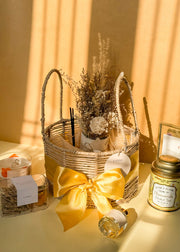 The Circle of Light Hamper